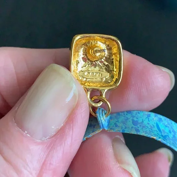 Avon Turquoise Pierced Earrings - Picture 3 of 5